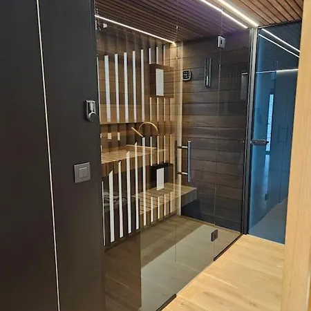 Urbain De Qualité * Marche-en-Famenne