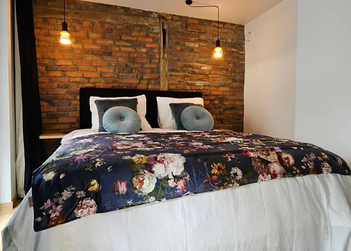 Urbain De Qualite Дом отдыха Марш-ан-Фаменн